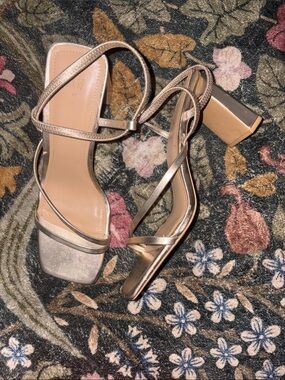 H&M Metallic Rose Gold Strappy Block Heel Sandals